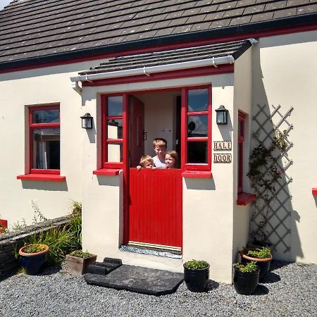Half Door Cottage Doolin Exterior photo